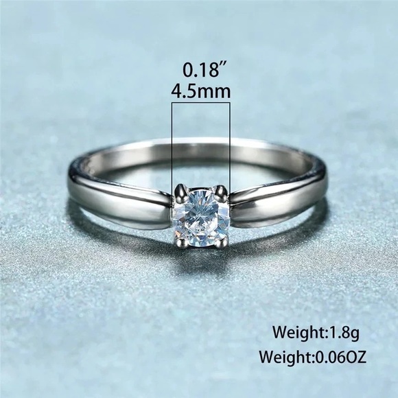 🥳Beautiful Engagement Ring comes with box 🥳 - Picture 5 of 5